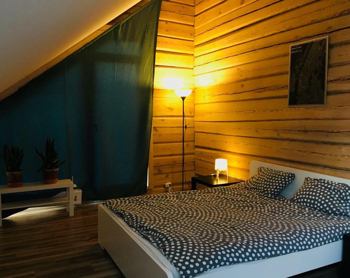 Room In A Scandinavian Style House Вилнюс Екстериор снимка